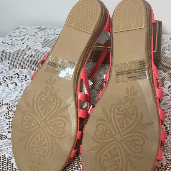 Bella Floral Wedge Sandal by Avon in coral - Picture 3 of 9